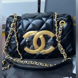 Makeup Beauty Chanel Black Bag With Adjustable Chain Crossbody/Shoulder NWOT Box